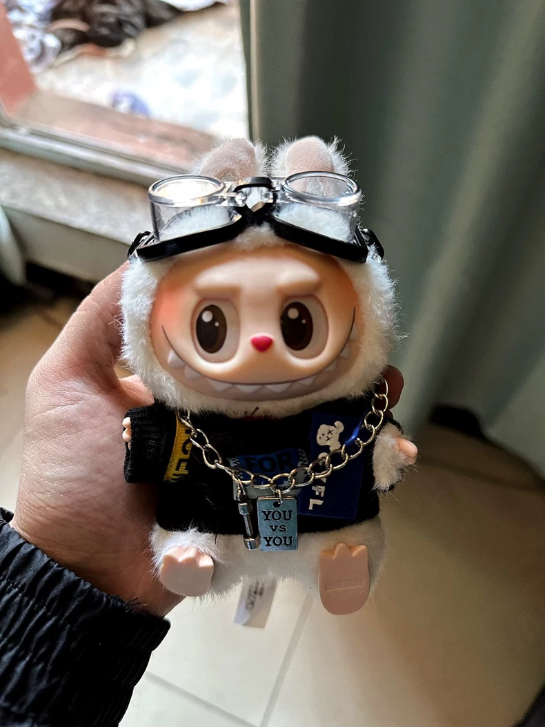 LABUBU Doll Outfit: Cozy Pink Hat, Snug Sweater & Mini Bag – Playful Elegance for Collectible Dolls - Image 6
