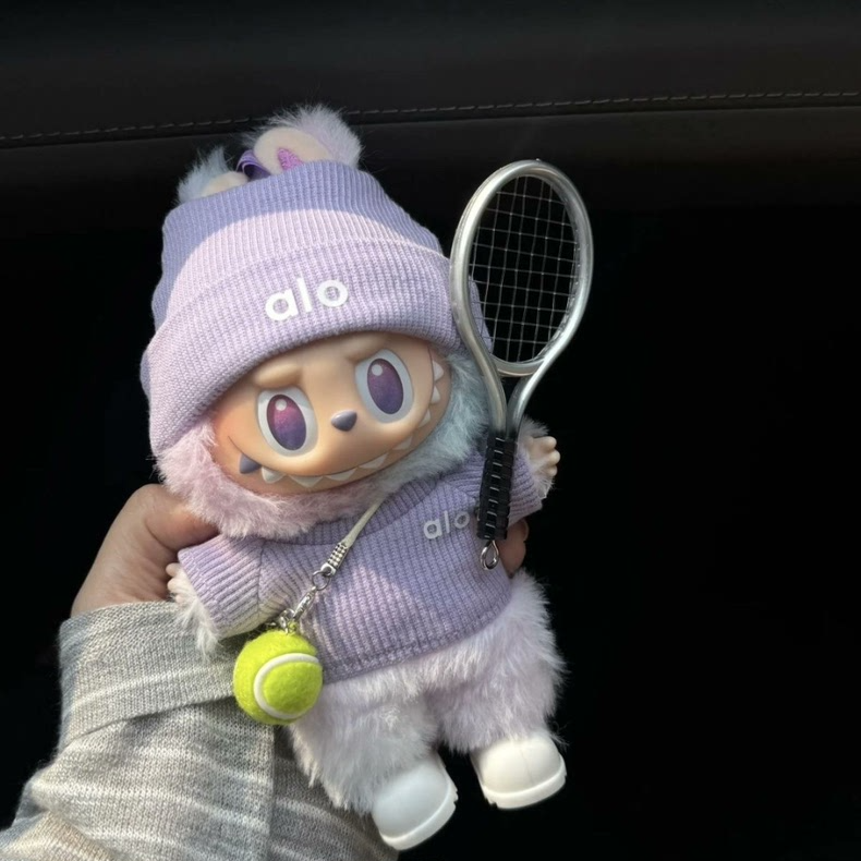 Purple Tennis Outfit for 15-17cm Figurine – Knit Sweater, Racket & Ball Set – LABUBU Collectible - Image 1