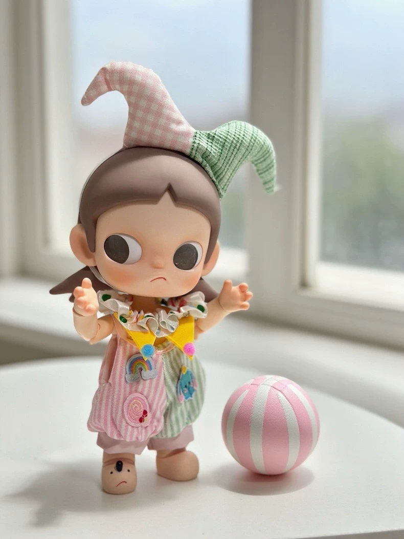 Whimsical Clown Outfit for Zsiga BJD 1/8 – Pastel Pink & Green Elegance - Image 1