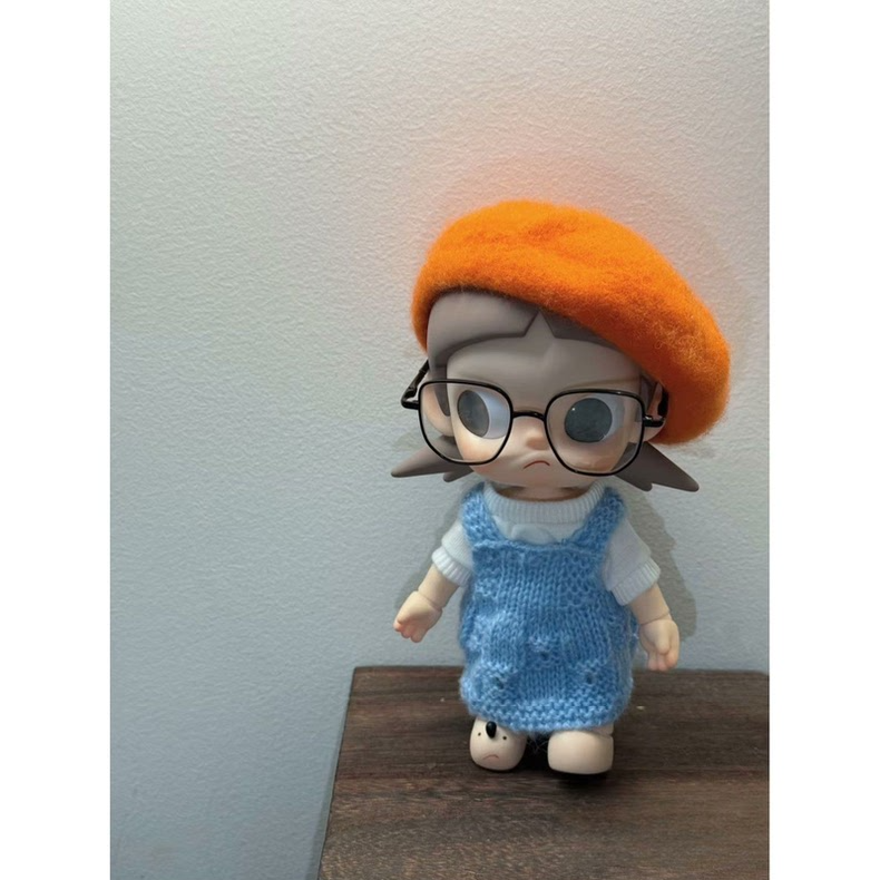 Zsiga BJD 1/8 Vibrant Orange Beret & Blue Vest Outfit Set for Collectors - Image 1