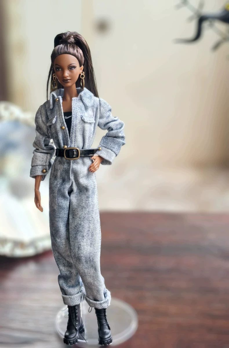 Gray Premium BJD 1/6 Jumpsuit Set w/ Detachable Belt & Metallic Accents - Image 3