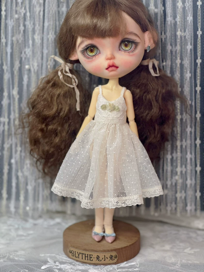 Exquisite Blythe Doll Lace & Tulle Dress - Elegant OB24 Outfit for Collectors - Image 6