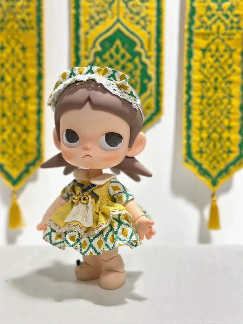Vibrant Yellow & Green Zsiga BJD 1/8 Doll Outfit with Accessories – Luxurious & Customizable - Image 1