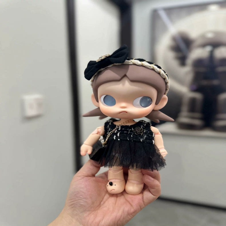 Zsiga 1/8 BJD Elegant Lace Black Dress Outfit Set with Handbag & Hair Accessories - Image 3