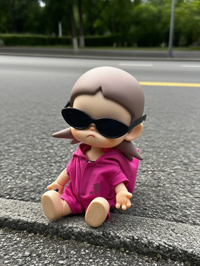 Zsiga BJD 1/8 Magenta Outfit with Cat-Eye Sunglasses – Premium, Durable & Stylish for Dynamic Posing - Image 2
