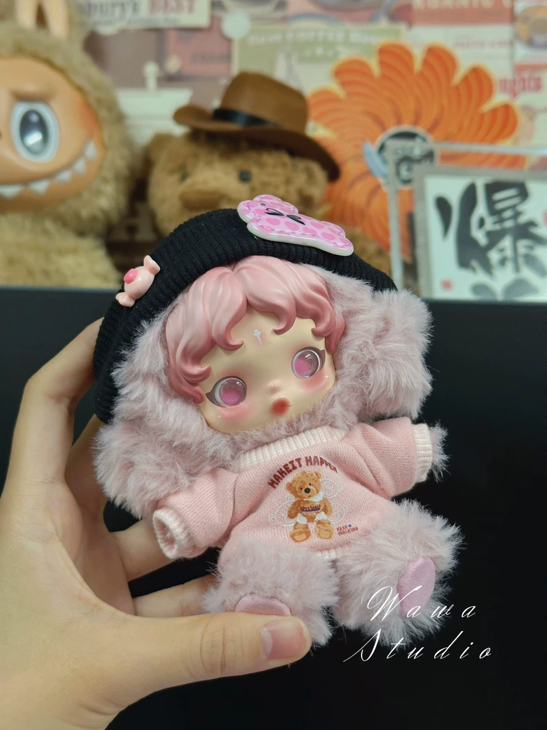 Adorable Skullpanda Doll Outfit – Cozy Pink Sweater & Hat Set for Collectors - Image 3