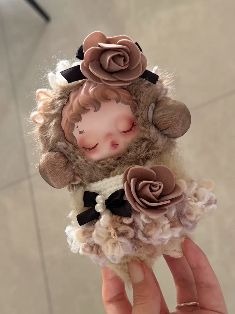 Luxury Skullpanda Doll Outfit: Plush Floral Design with Pearl Accents for Collectors - Image 3