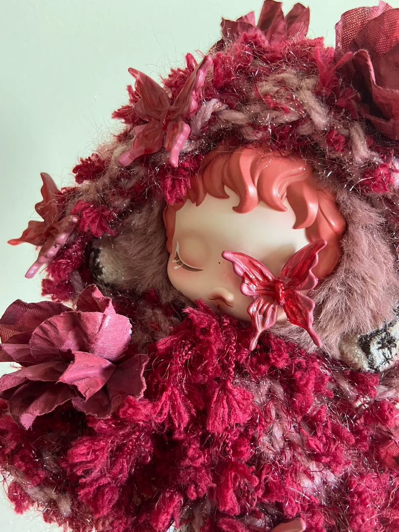 Enchanting Skullpanda Pink Hooded Cloak: Fantasy Elegance with Floral Embellishments - Image 2