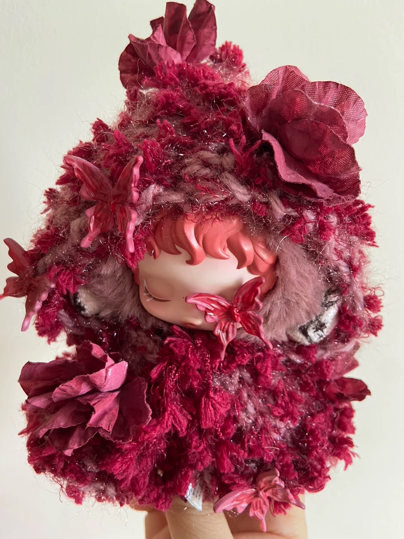 Enchanting Skullpanda Pink Hooded Cloak: Fantasy Elegance with Floral Embellishments - Image 4