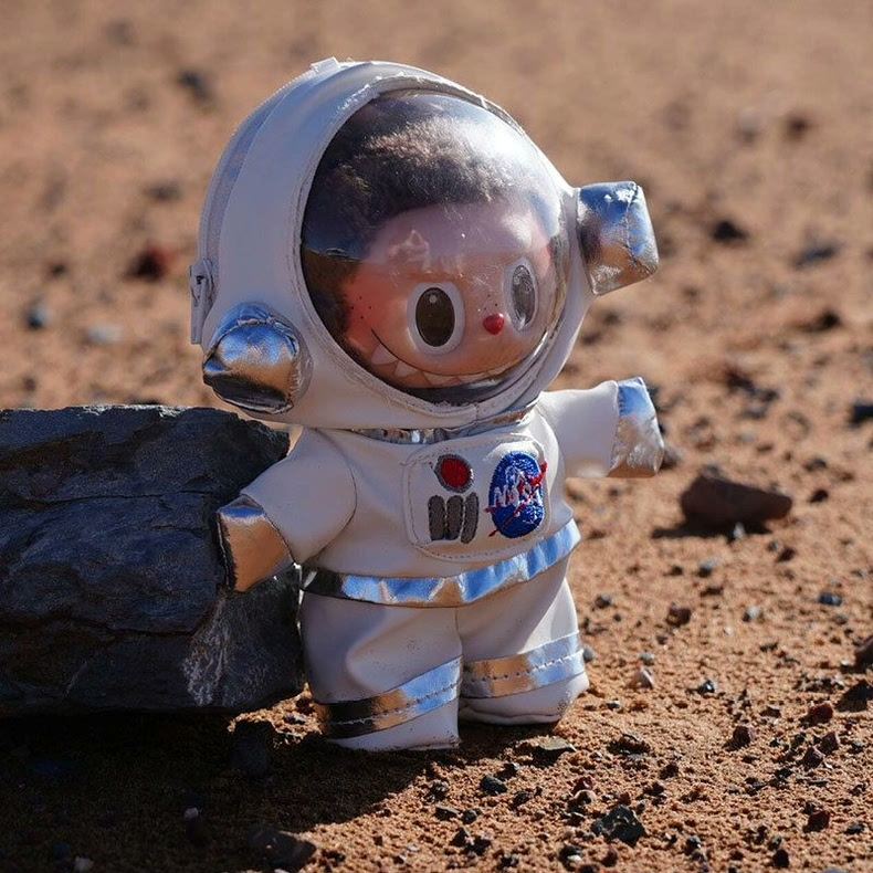LABUBU Premium Detailed Astronaut Costume Figurine Space Outfit Durable Roleplay Adventure - Image 3