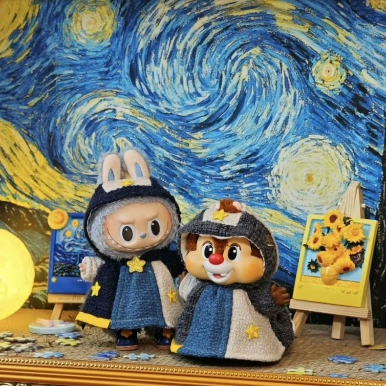 Whimsical Starry Night Labubu Outfit – Handcrafted Crochet Cloak & Hat for 17cm Figures - Image 7