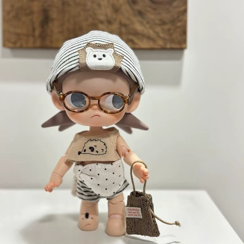 Zsiga BJD 1/8 Doll Outfit - Bear Hat, Hedgehog Vest & Polka Dot Apron - Premium Cotton Ensemble for 1/8 Scale Dolls - Image 1