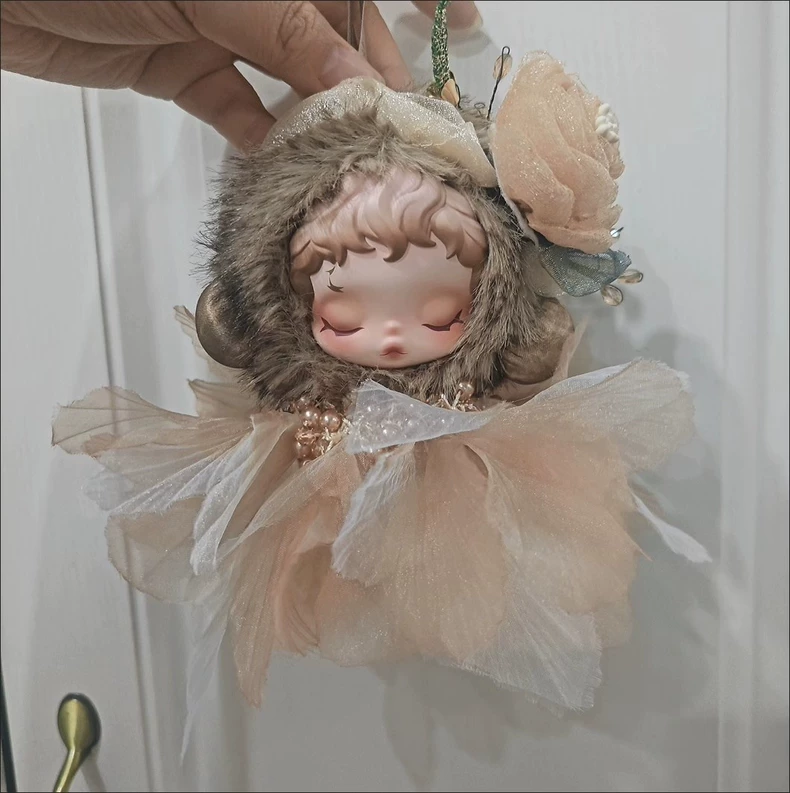 Whimsical Skullpanda Outfit: Plush Fur & Tulle Ensemble with Floral & Sparkling Accents for Collectible Figures - Image 1