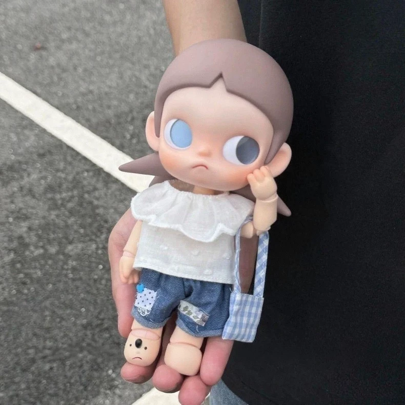 Hand-Sewn White Blouse & Blue Jeans Outfit for Zsiga BJD 1/8 Dolls – Elegant, Durable & Perfect for Collectors - Image 1