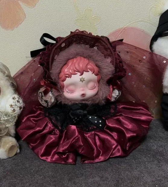 Luxury Skullpanda Burgundy Satin & Lace Outfit - Elegant Doll Fashion for Collectors - Image 4