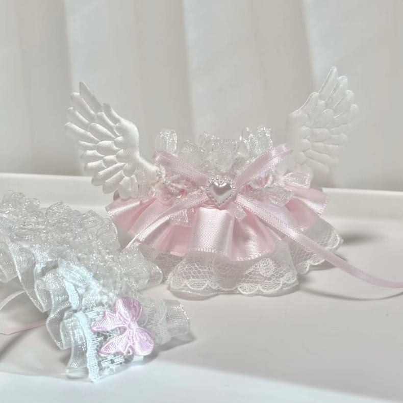 Whimsical Angelic Lace Outfit for Skullpanda – Plush Wings & Detachable Crown - Image 3