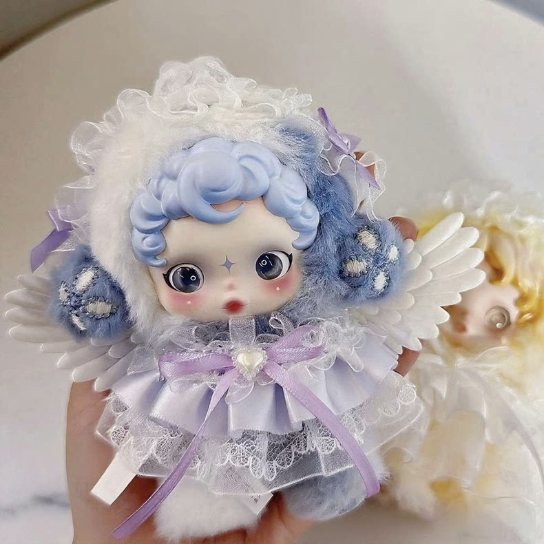 Whimsical Angelic Lace Outfit for Skullpanda – Plush Wings & Detachable Crown - Image 5