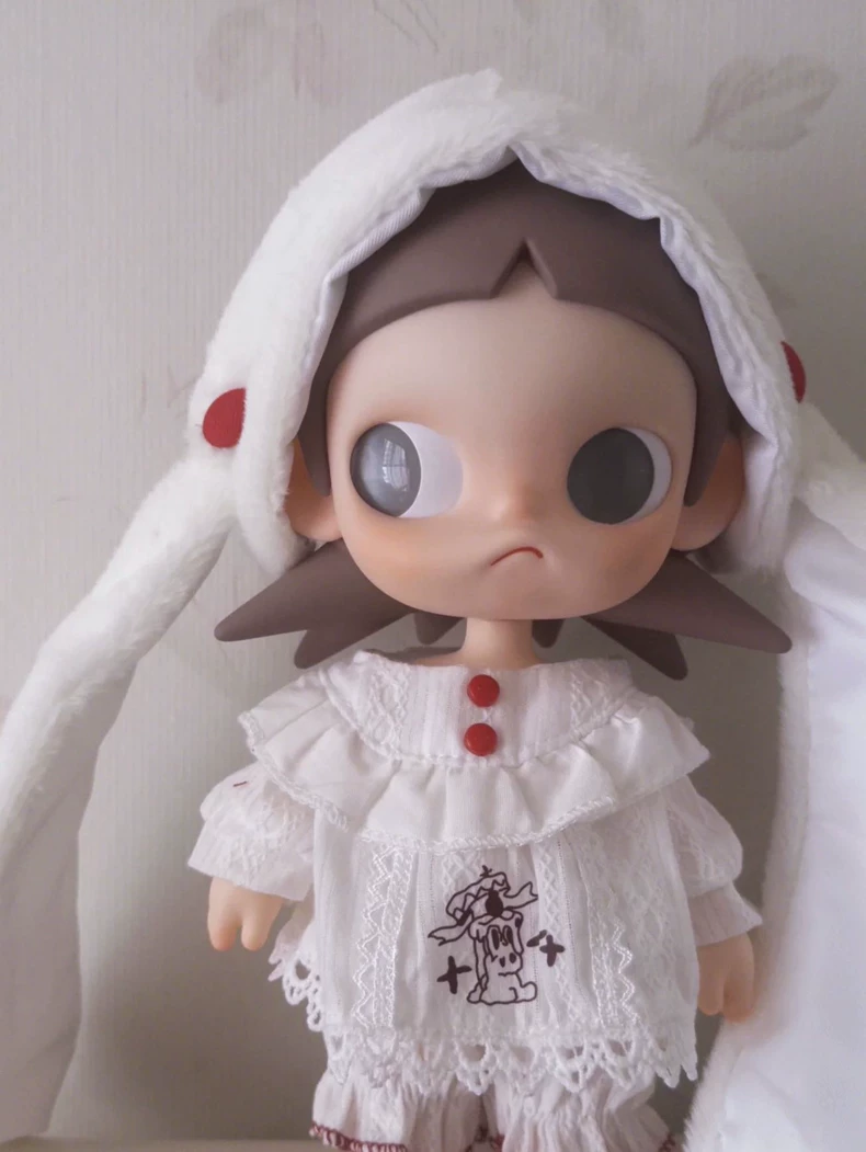 Charming White Lace OB22 BJD Outfit with Plush Rabbit Hat - Elegant & Playful Doll Clothes for Collectors - Image 3