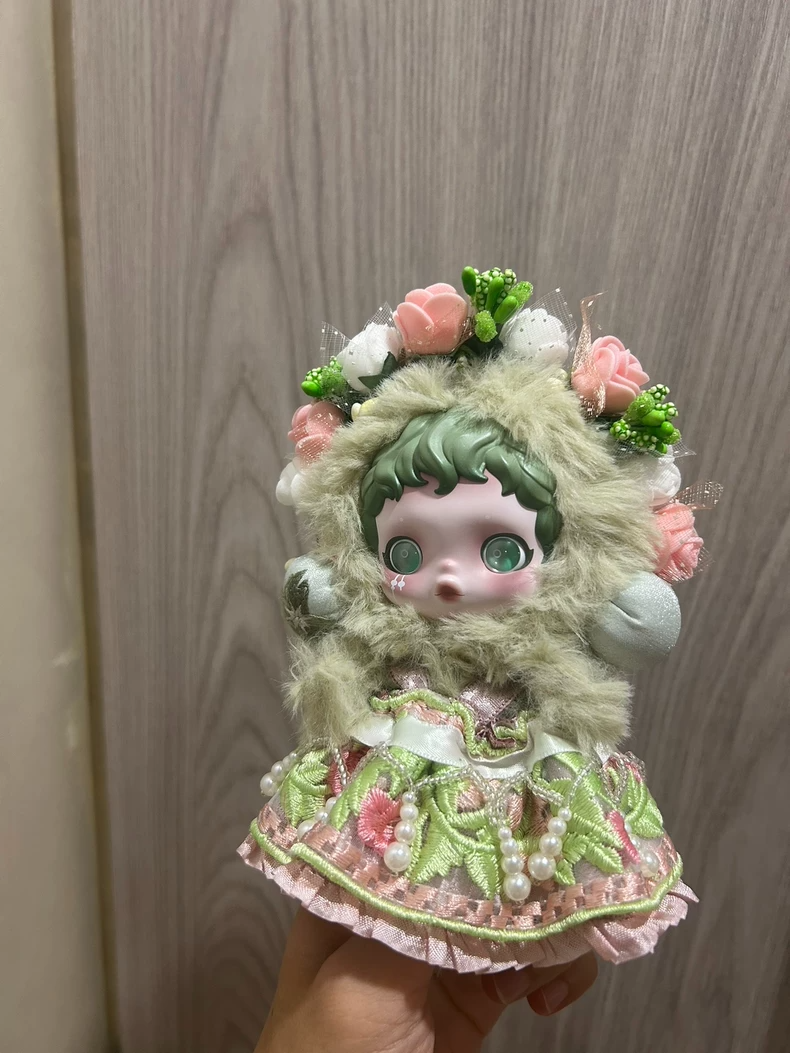 Whimsical Skullpanda Floral Outfit – Pastel Elegance with Detachable Flower Crown & Pearl Details - Image 2