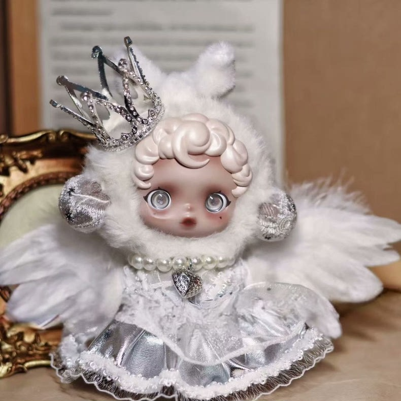 Enchanted Princess Skullpanda Doll Outfit – Lace Skirt, Pearl Necklace & Crown | Elegant & Whimsical Collectible Set - Image 1