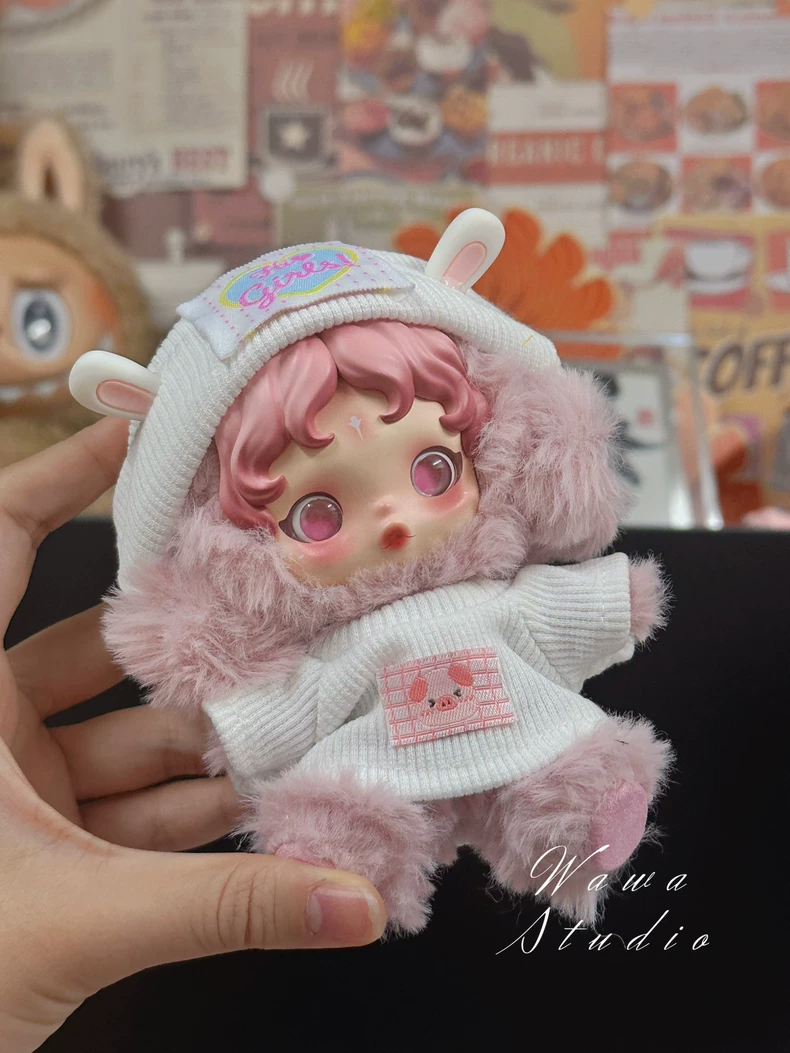 Charming Skullpanda Outfit for Labubu Dolls – Pastel Luxury & Playful Style - Image 3