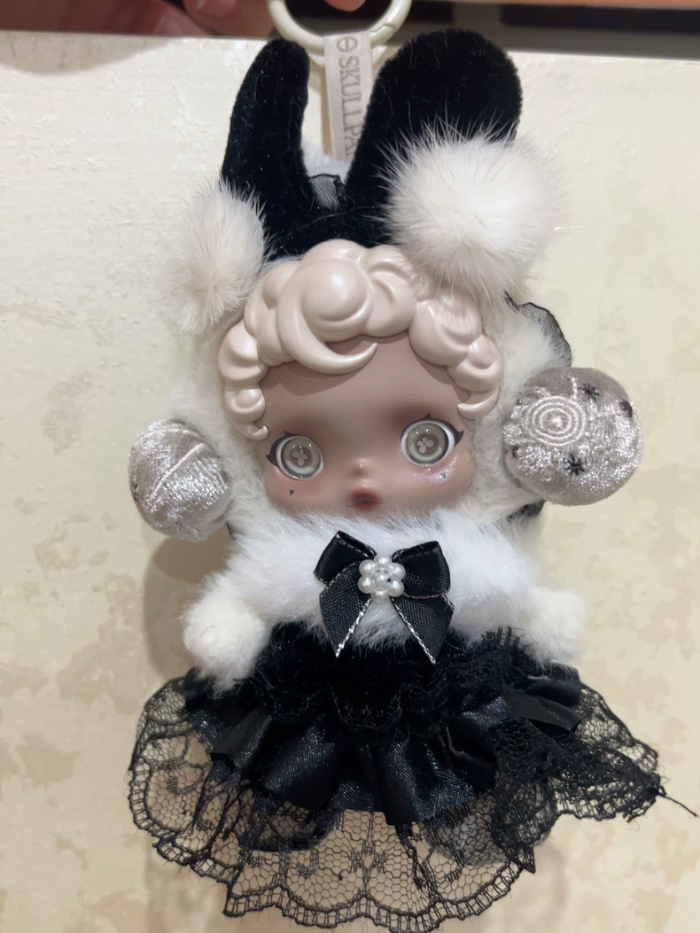 Skullpanda Elegant Gothic Doll Outfit – Black & White Lace & Plush Fashion Ensemble for Collectors - Image 1