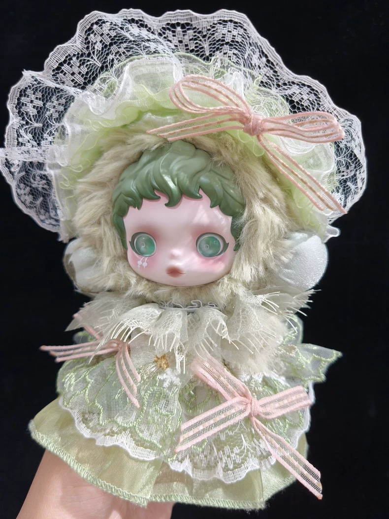 Elegant Pastel Green Skullpanda Doll Outfit with Lace & Faux Fur - Whimsical Fashion Collectible - Image 5