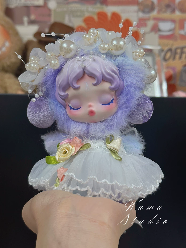 Enchanted Fairy-Tale Doll Outfit for Skullpanda – Floral Tulle Skirt & Faux Fur Hood - Image 4