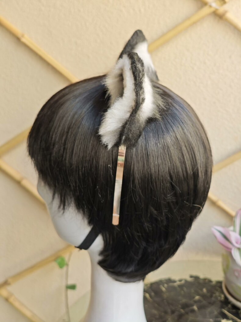 Fluffy Snow Leopard Ears Headband – Plush & Realistic - Image 6