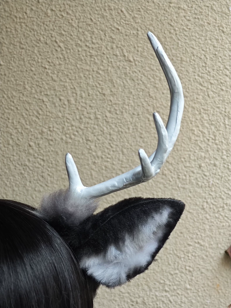 Handmade Realistic Deer Ears & Antlers Headband for Cosplay - Image 2