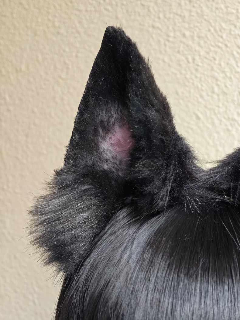 Realistic Border Collie Ears – Faux Fur Cosplay Accessory - Image 1