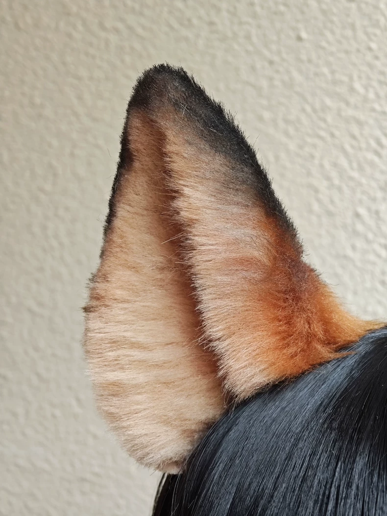 Handmade Realistic Fox Ears – Faux Fur Cosplay Accessory - Image 1