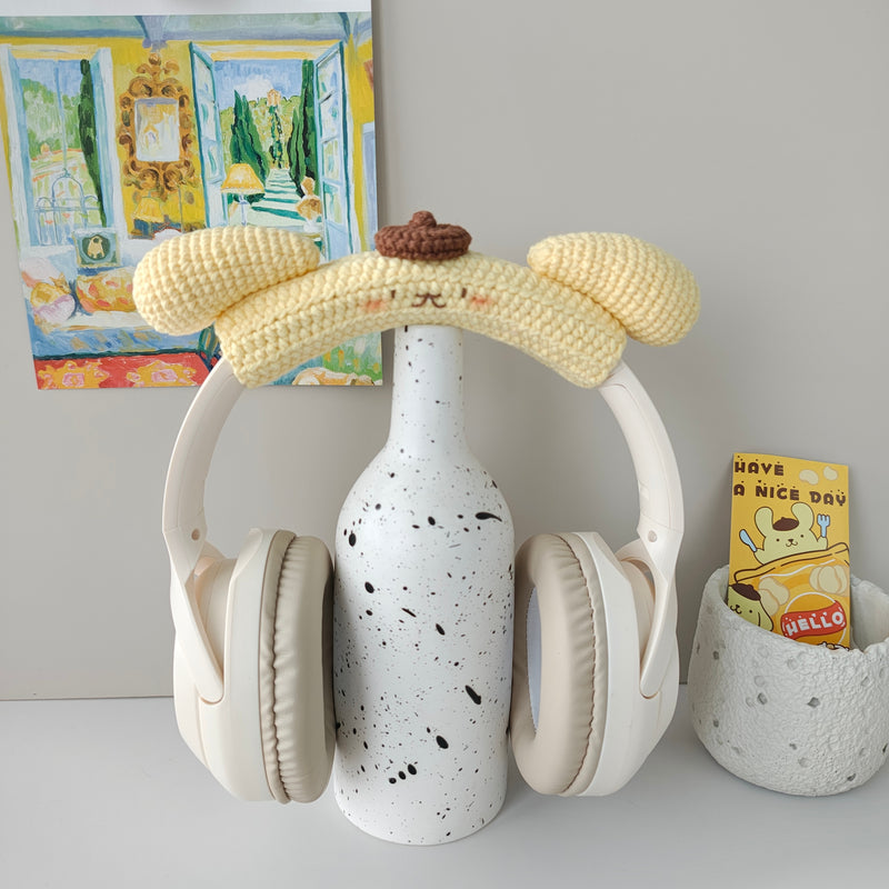 Pompompurin-Inspired Crochet Headphone Cover