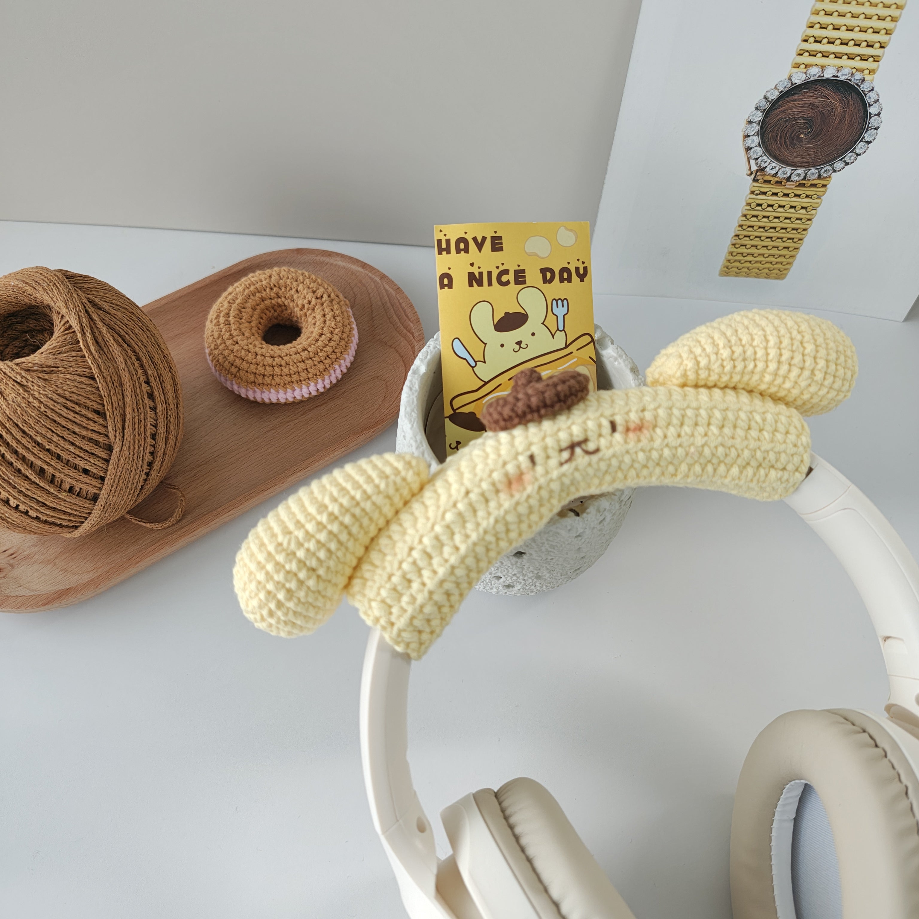 Pompompurin-Inspired Crochet Headphone Cover