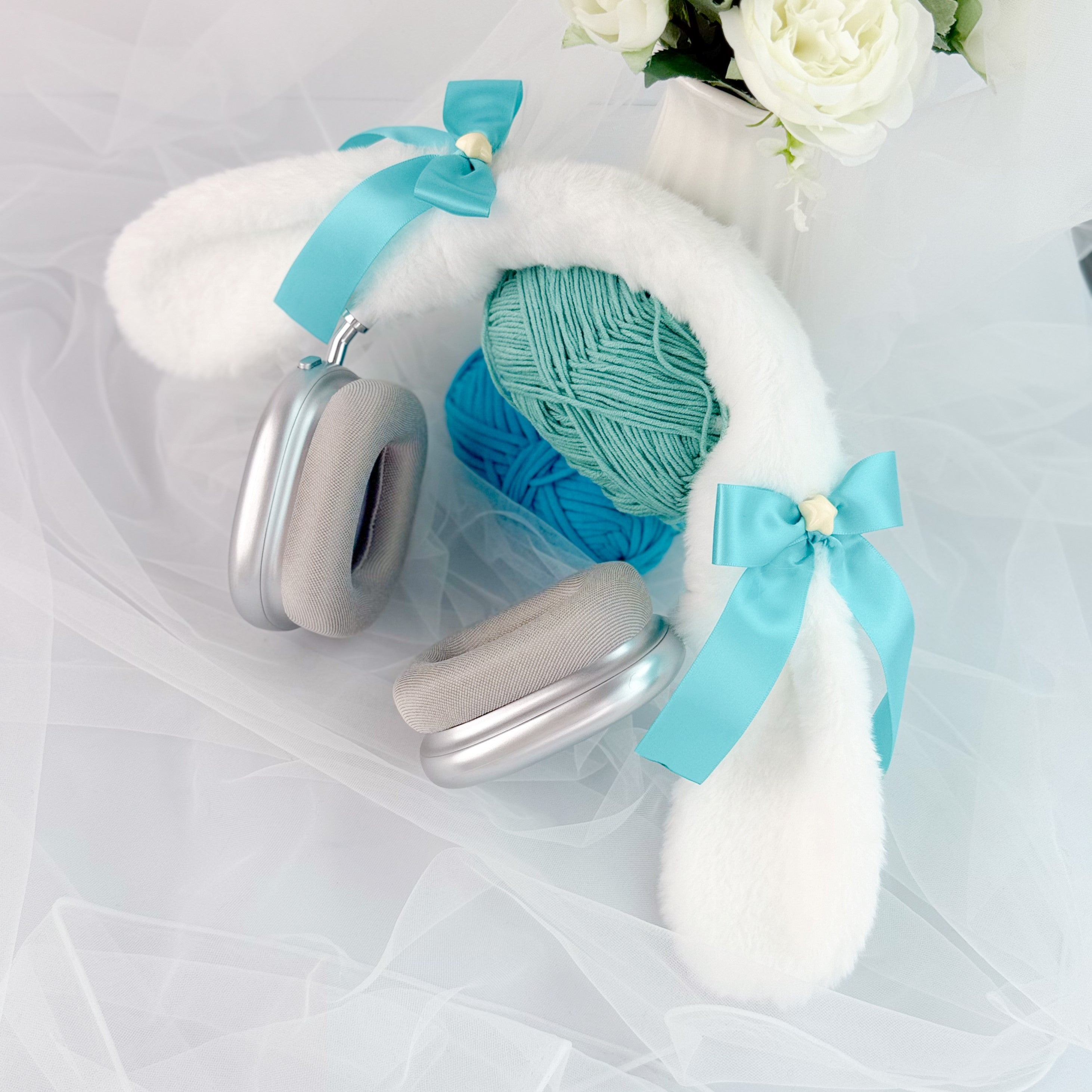 Handmade Cinnamoroll Bunny Ear Headphone Cover with Miku Green Ribbons