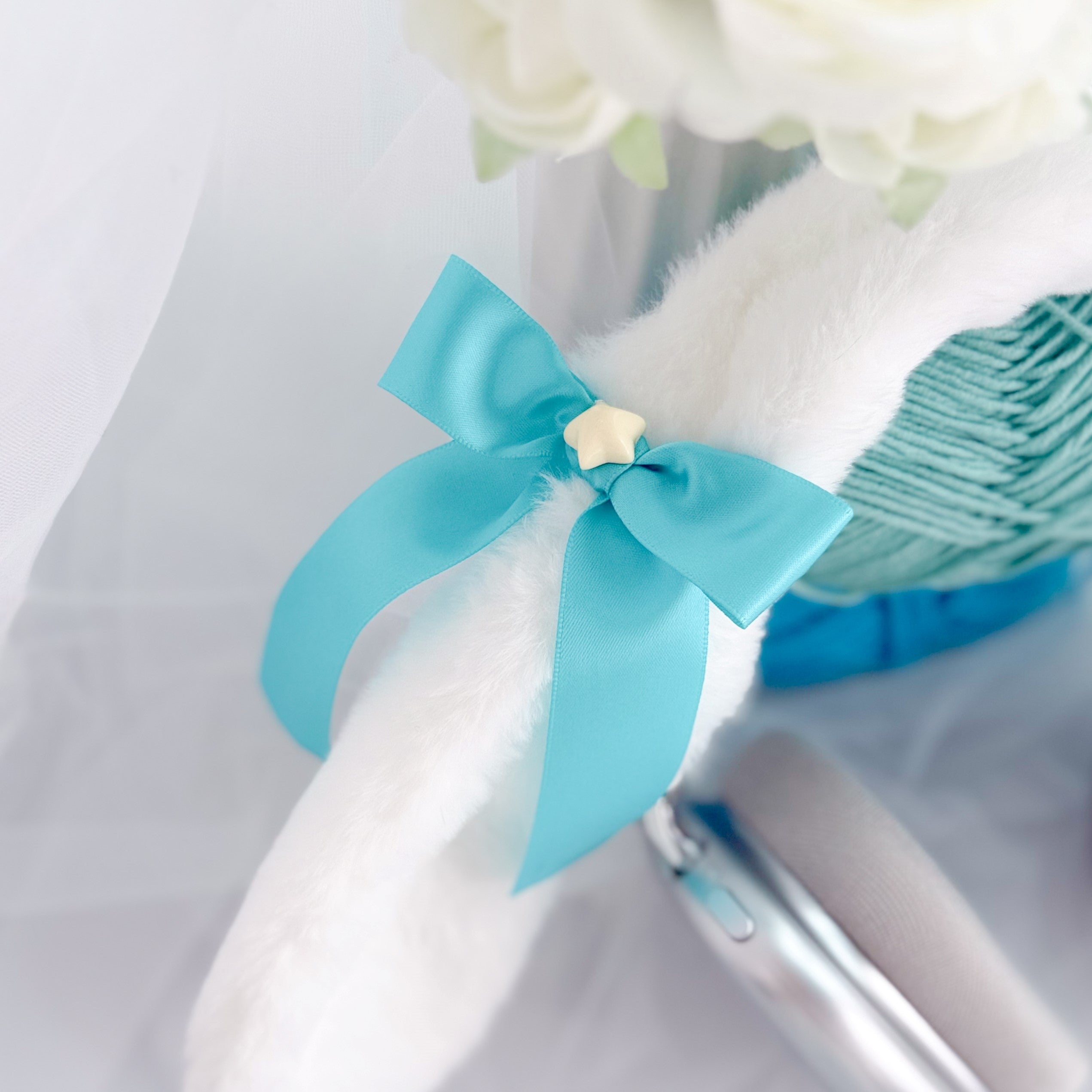 Handmade Cinnamoroll Bunny Ear Headphone Cover with Miku Green Ribbons