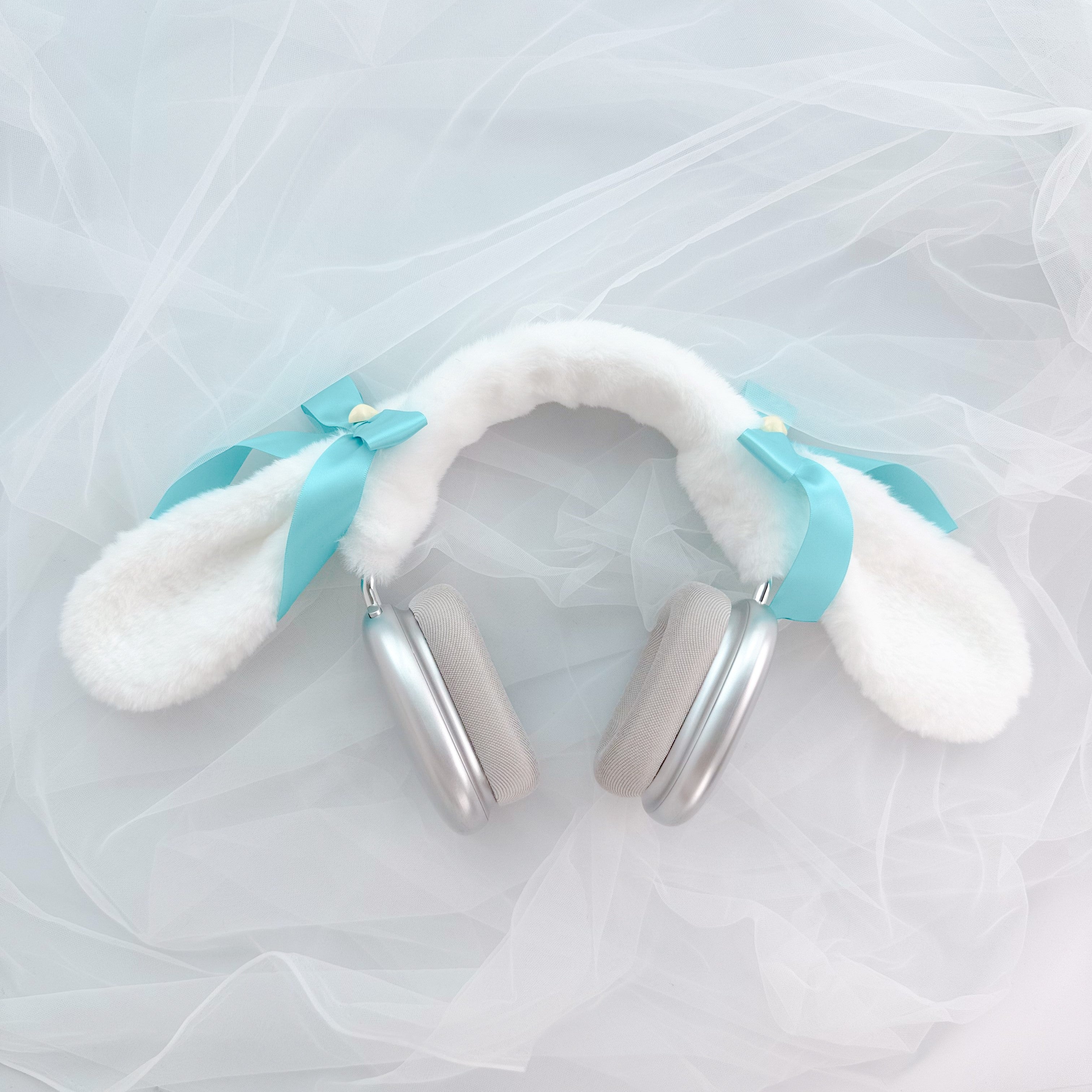 Handmade Cinnamoroll Bunny Ear Headphone Cover with Miku Green Ribbons