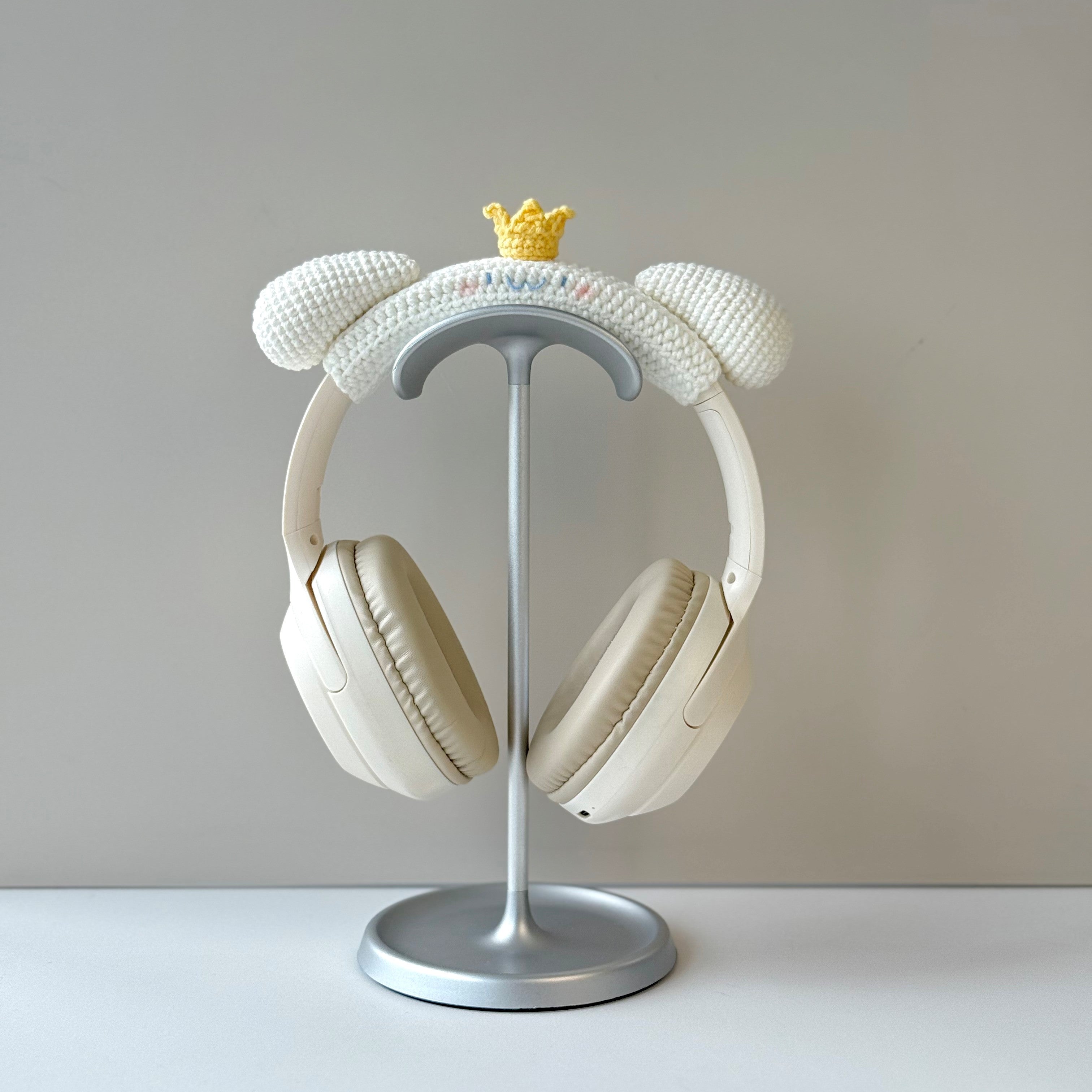 Cinnamoroll-Inspired Crochet Headphone Cover with Crown