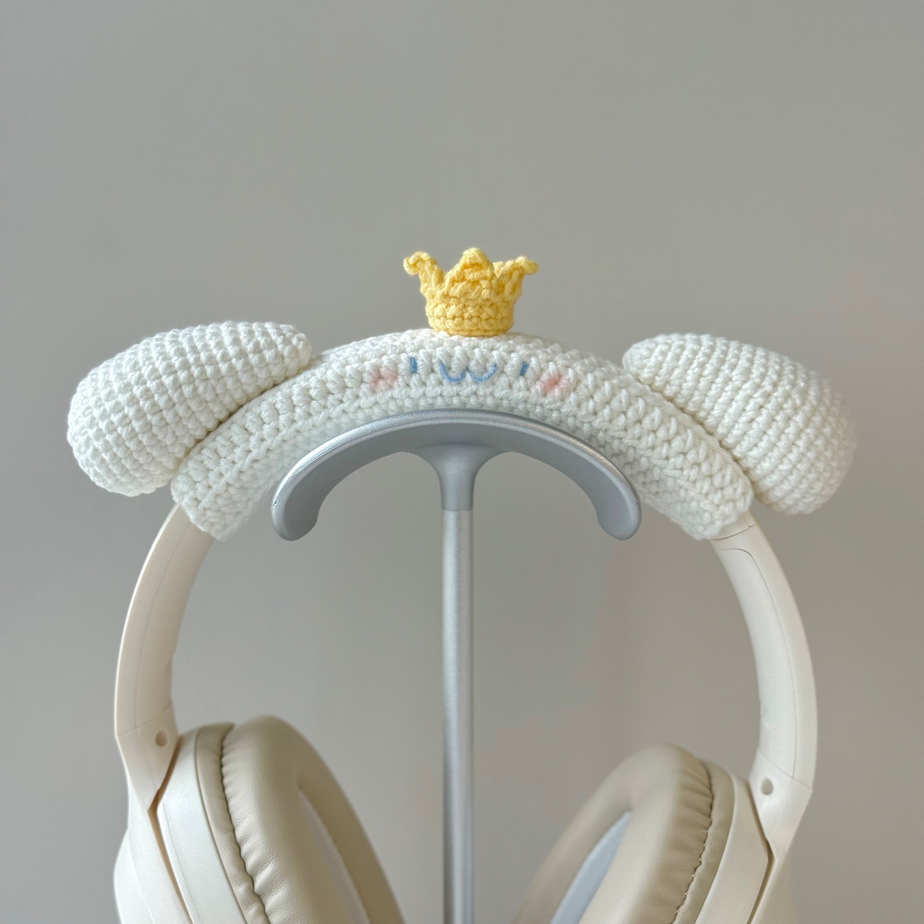 Cinnamoroll-Inspired Crochet Headphone Cover with Crown