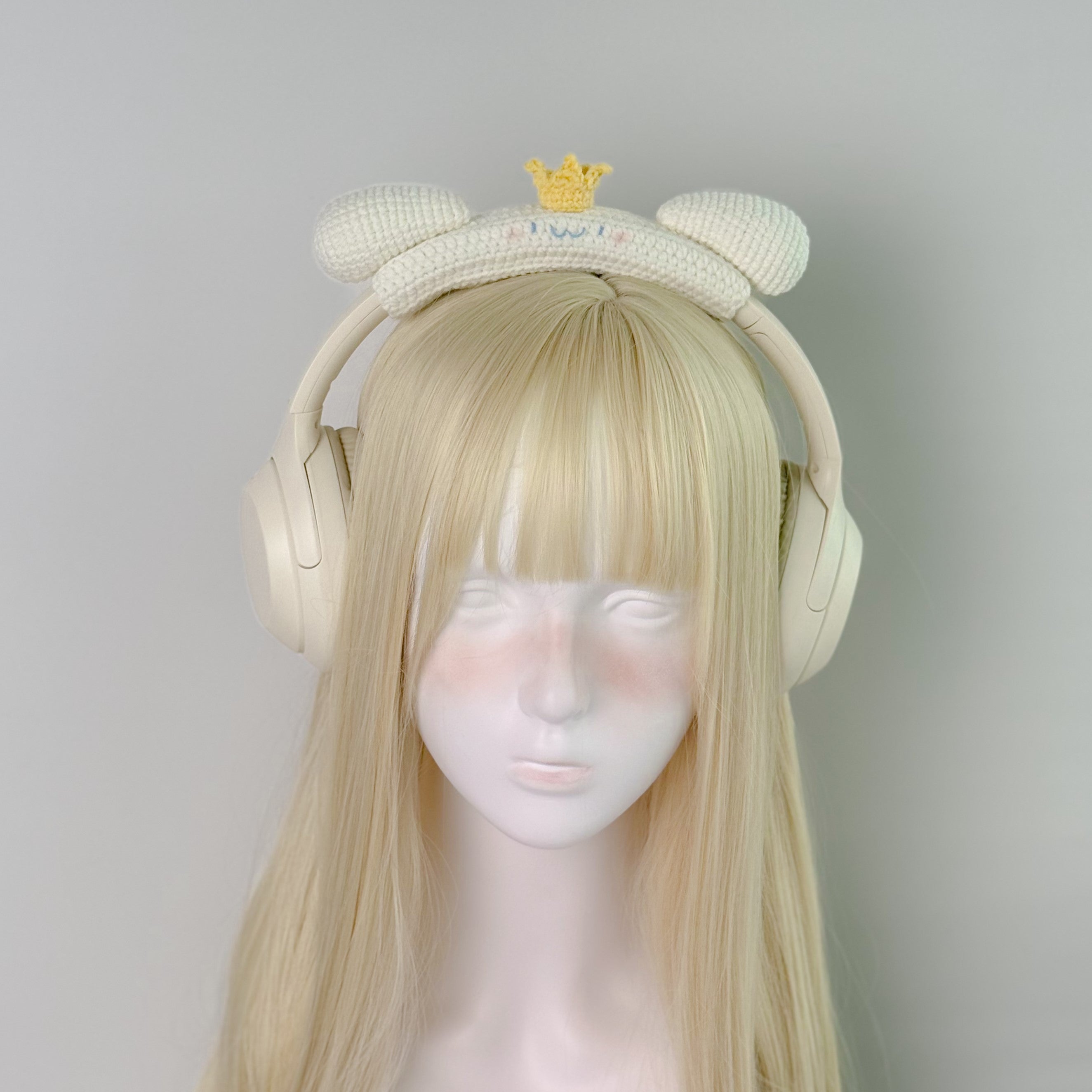 Cinnamoroll-Inspired Crochet Headphone Cover with Crown