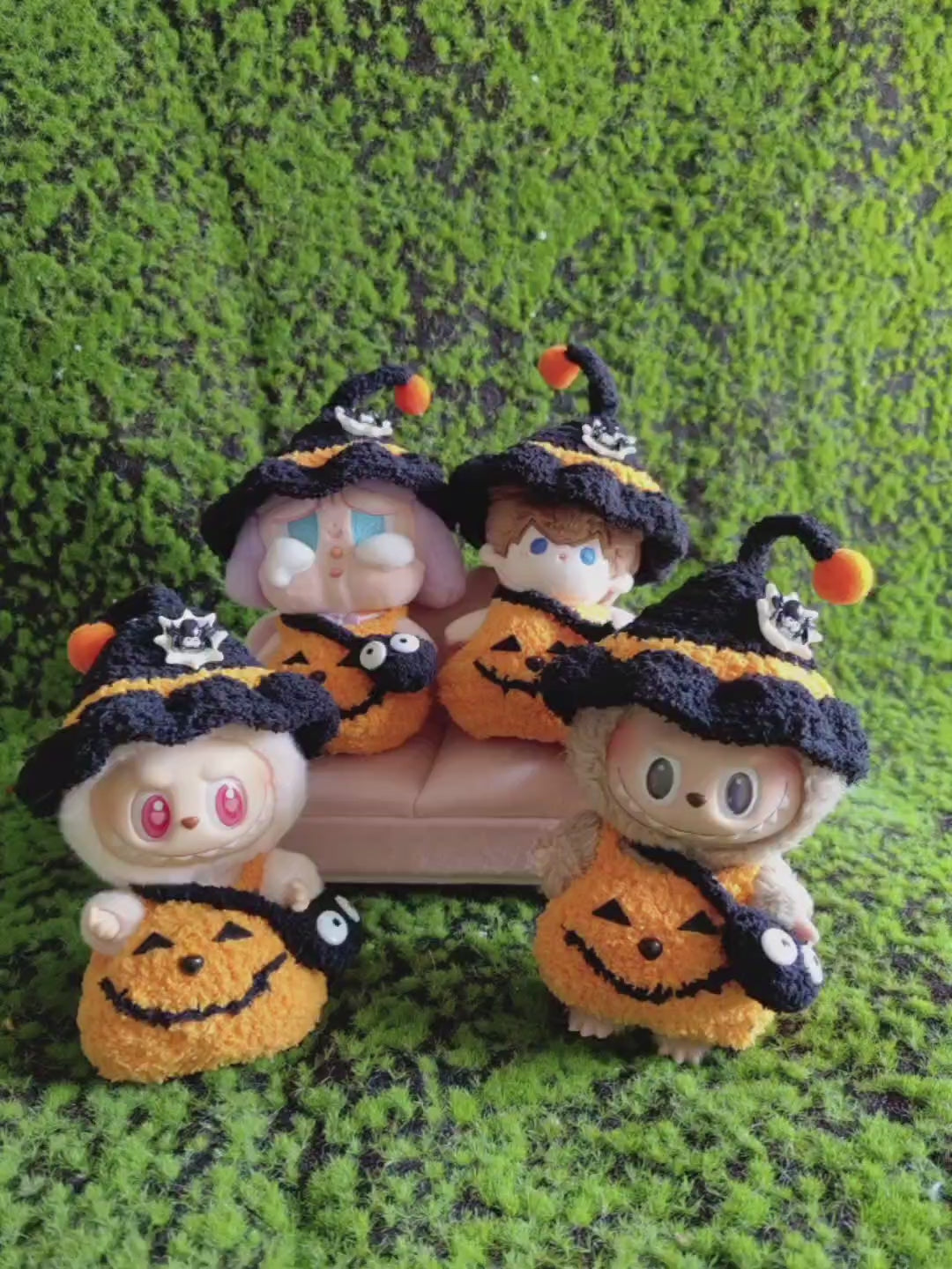 Whimsical Halloween Pumpkin Witch Costume for Labubu Dolls – Festive & Durable Plush Outfit - Video 1