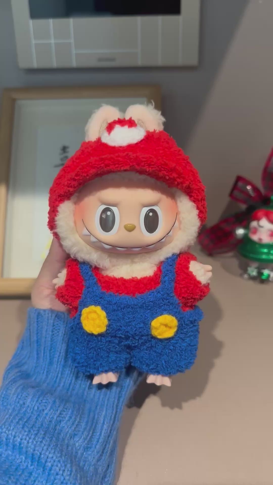 Handmade Labubu Super Mario Outfit – Vibrant Red Hat, Blue Overalls & Plush Design for Collectors & Play - Video 1
