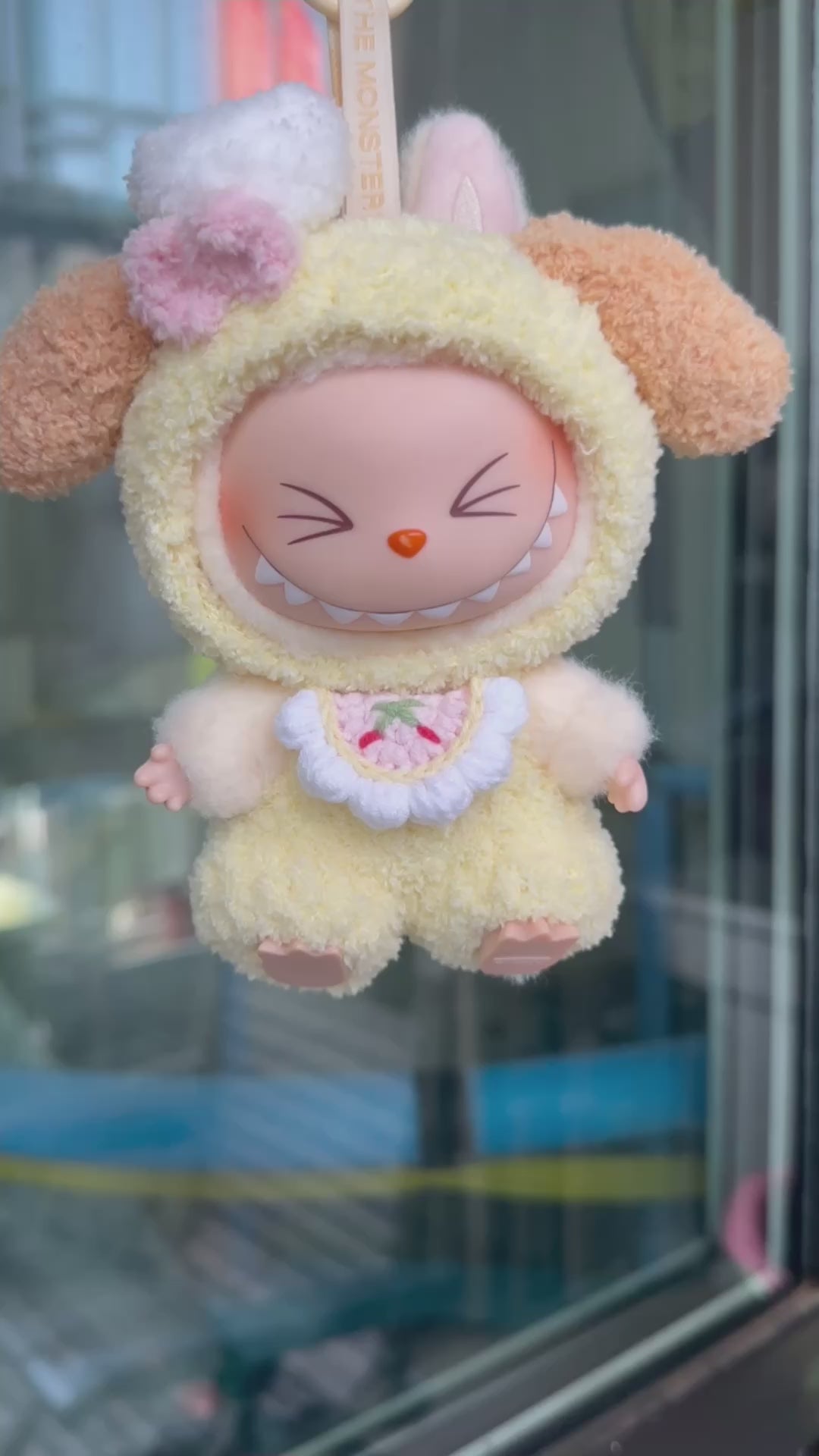 Charming Labubu Bunny Outfit – Cozy Pastel Yellow & Pink Collectible Doll by POPMART Sit Party Series - Video 1