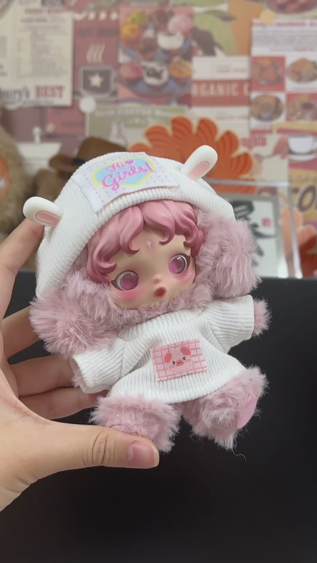 Charming Skullpanda Outfit for Labubu Dolls – Pastel Luxury & Playful Style - Video 1