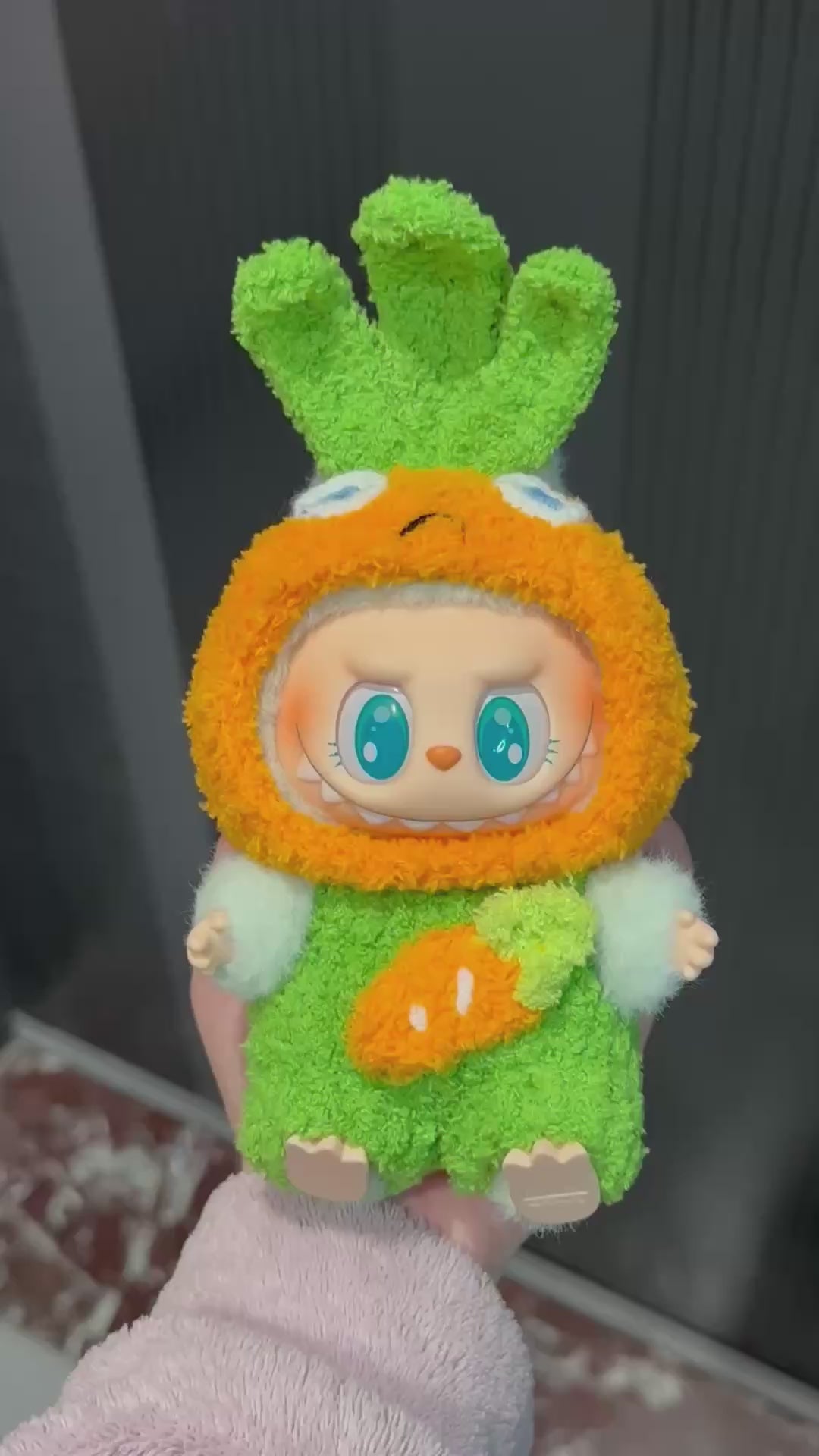 Whimsical LABUBU Carrot Costume – Soft Plush Kawaii Doll Outfit for Play & Collectors - Video 1